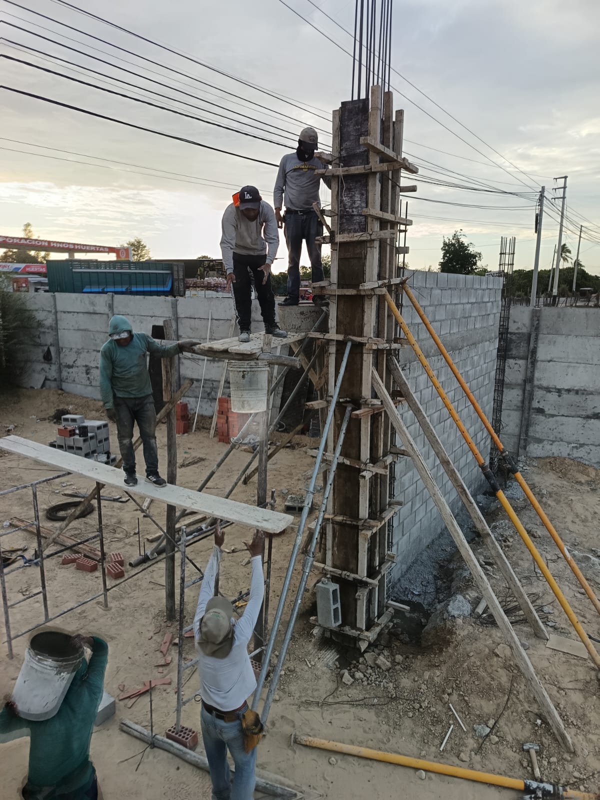 Construcción de Cercos 3